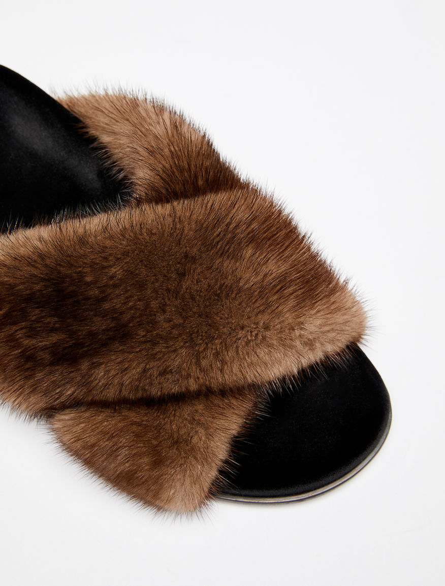 Mink and velvet sandals Weekend Maxmara Mink and velvet sandals Weekend Maxmara