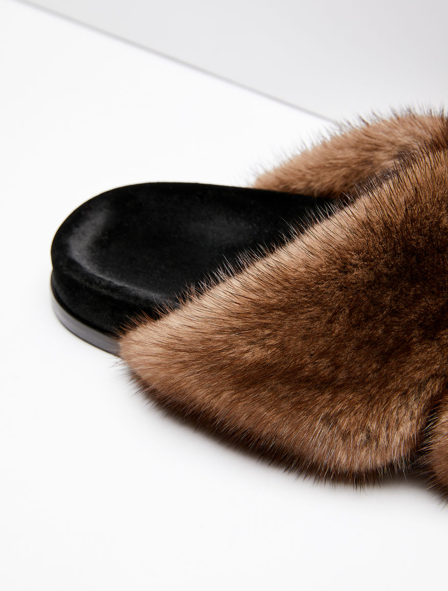 Mink and velvet sandals Weekend Maxmara Mink and velvet sandals Weekend Maxmara