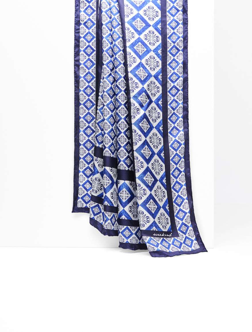 Foulard in seta stampata Weekend Maxmara Foulard in seta stampata Weekend Maxmara