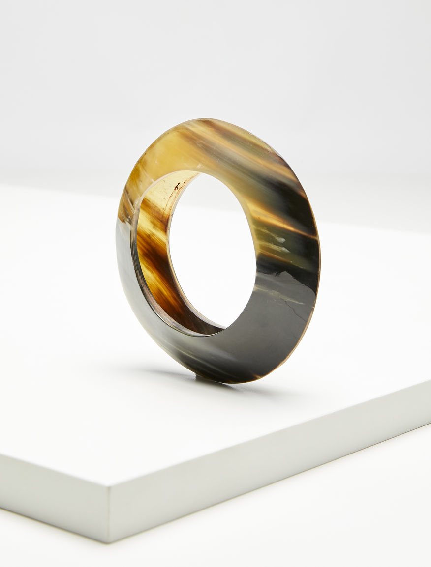 Bracciale rigido in corno Weekend Maxmara Bracciale rigido in corno Weekend Maxmara