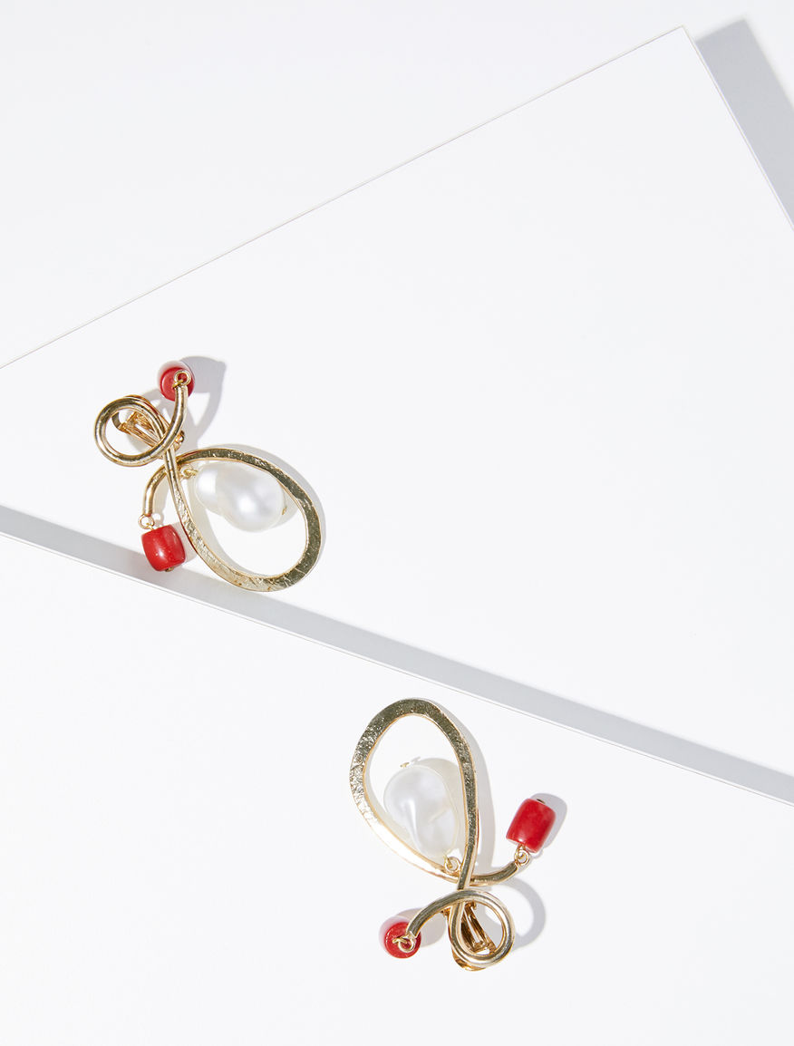Orecchini con pendenti in resina Weekend Maxmara Orecchini con pendenti in resina Weekend Maxmara