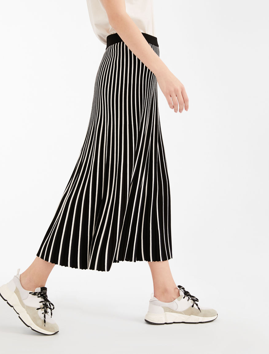 Viscose yarn skirt Weekend Maxmara Viscose yarn skirt Weekend Maxmara