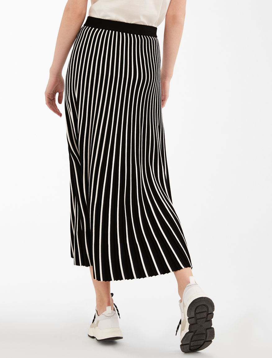 Viscose yarn skirt Weekend Maxmara Viscose yarn skirt Weekend Maxmara