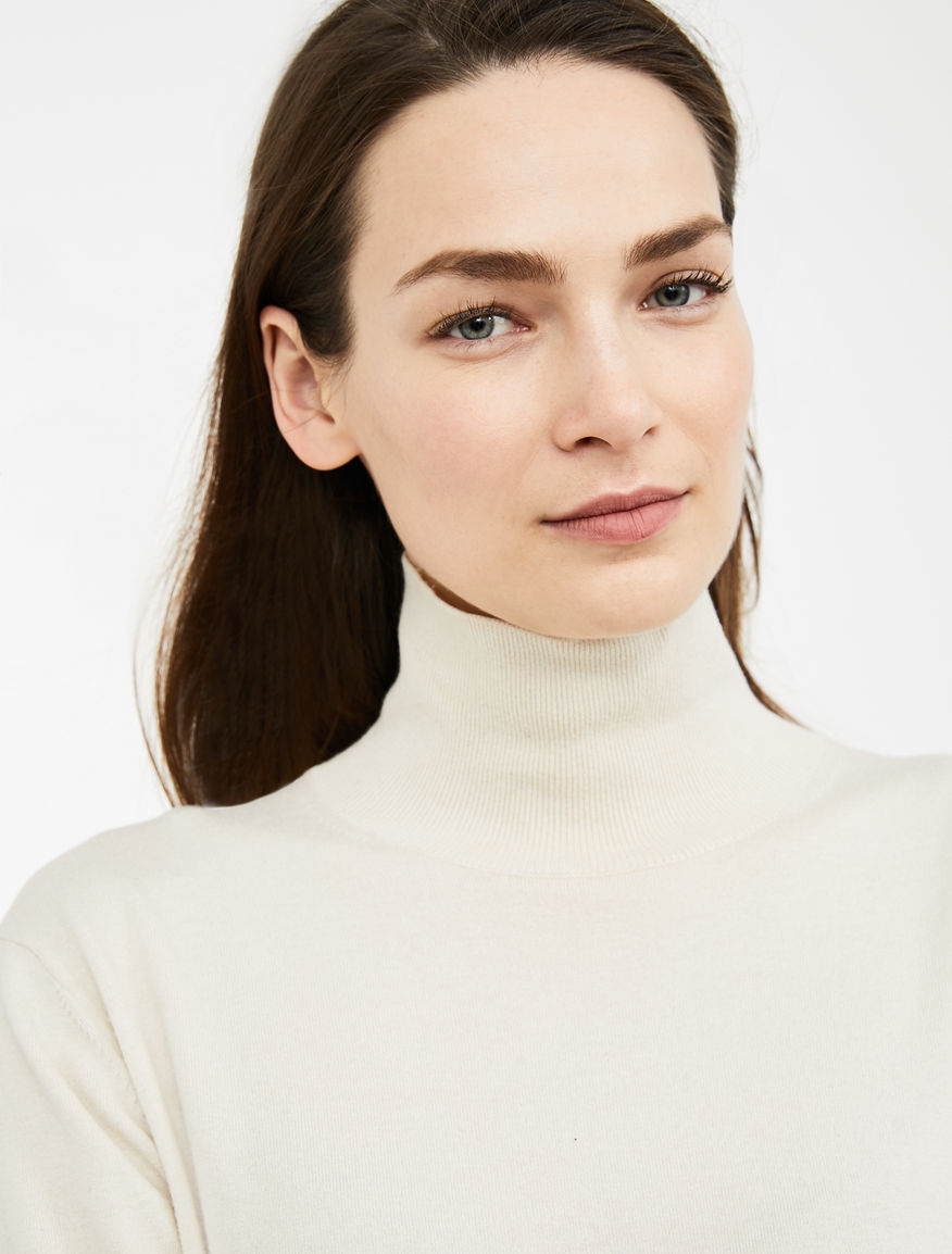 Silk and wool yarn polo neck jumper Weekend Maxmara Silk and wool yarn polo neck jumper Weekend Maxmara