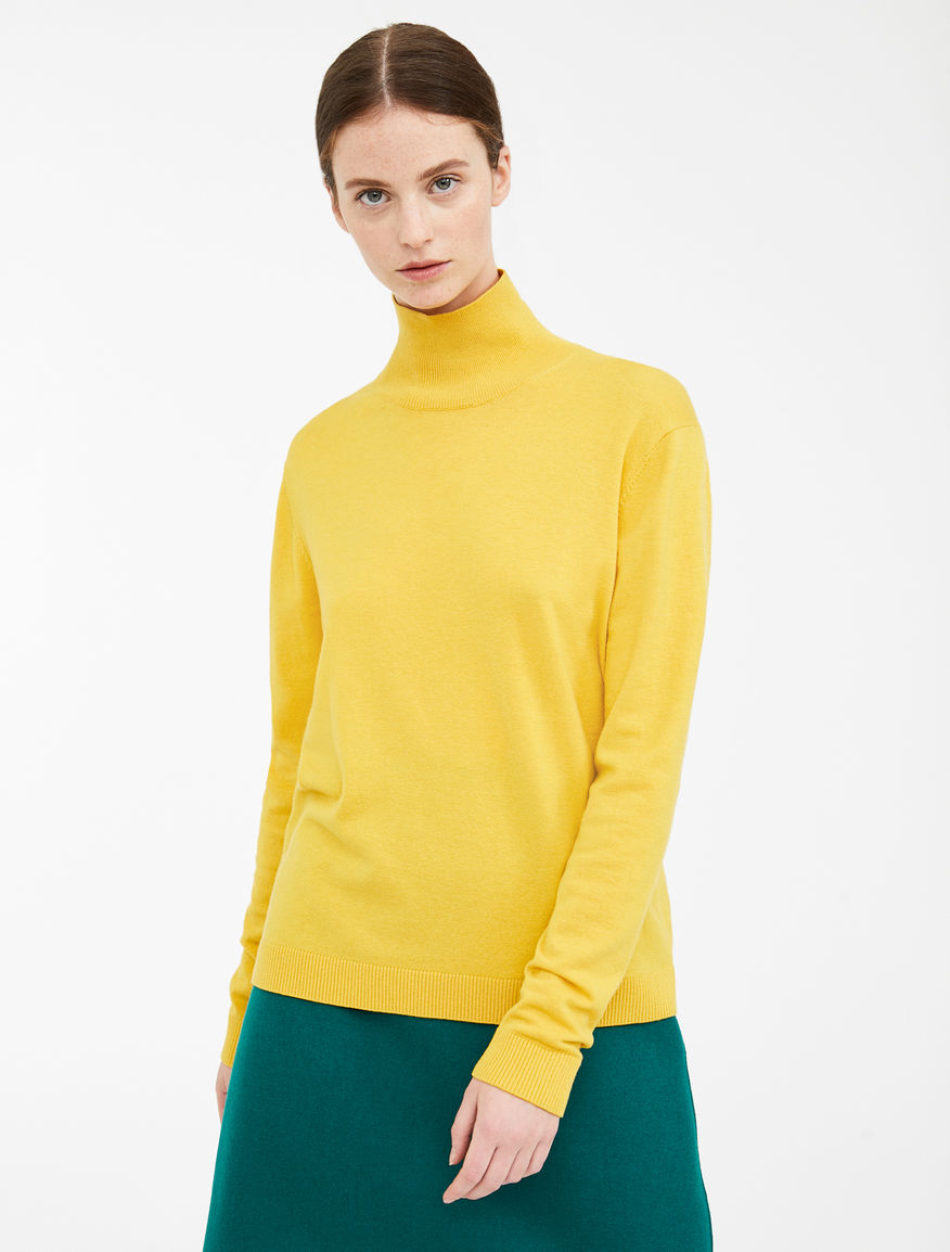 Silk and wool yarn polo neck jumper Weekend Maxmara Silk and wool yarn polo neck jumper Weekend Maxmara