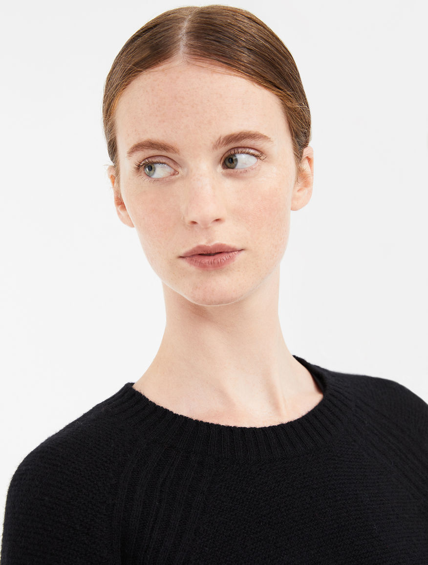 Wool yarn jumper Weekend Maxmara Wool yarn jumper Weekend Maxmara