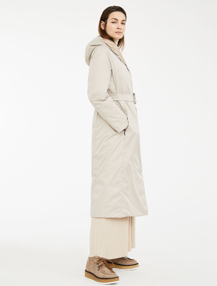 Reversible down jacket in water-repellent technical fabric Weekend Maxmara Reversible down jacket in water-repellent technical fabric Weekend Maxmara