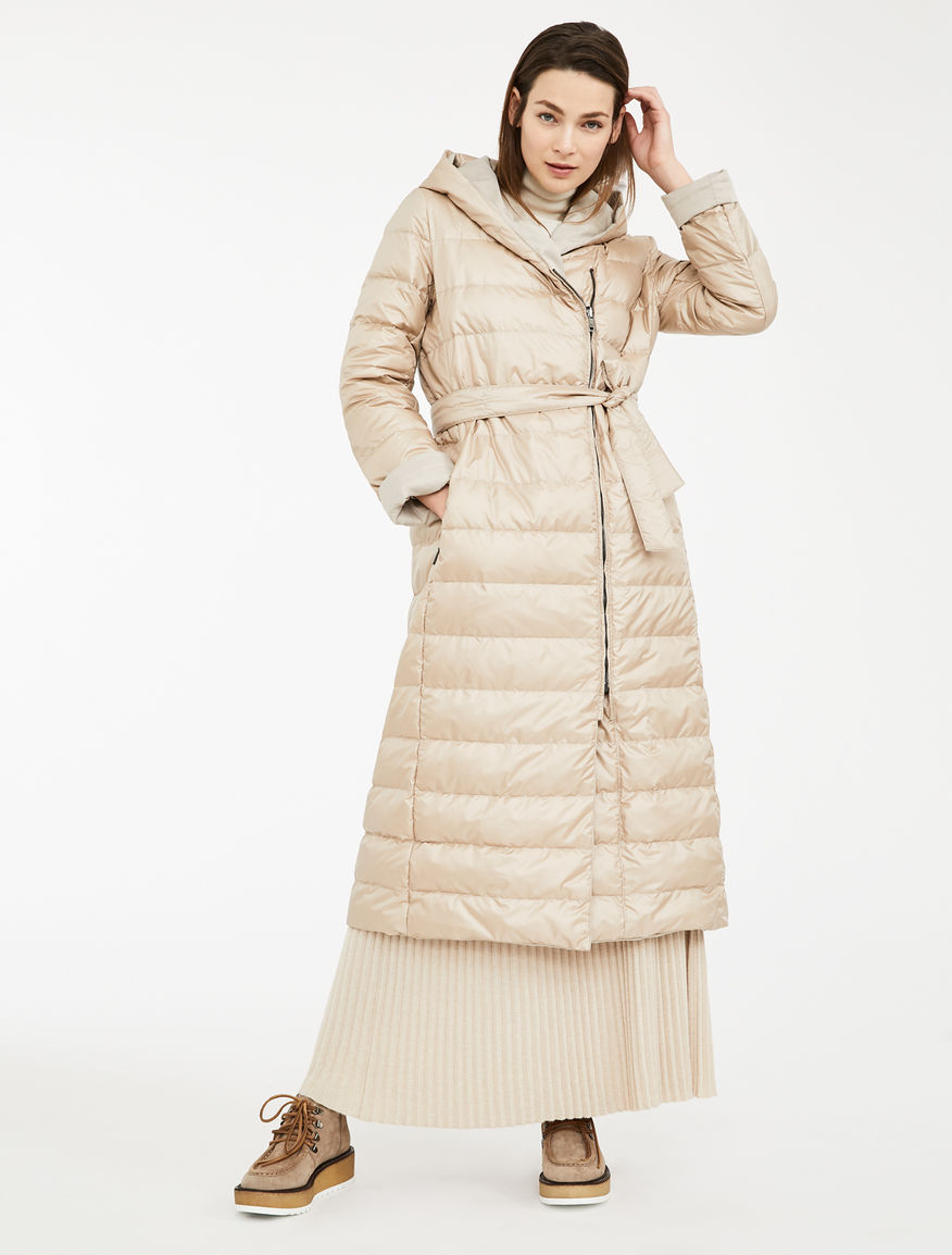 Reversible down jacket in water-repellent technical fabric Weekend Maxmara Reversible down jacket in water-repellent technical fabric Weekend Maxmara