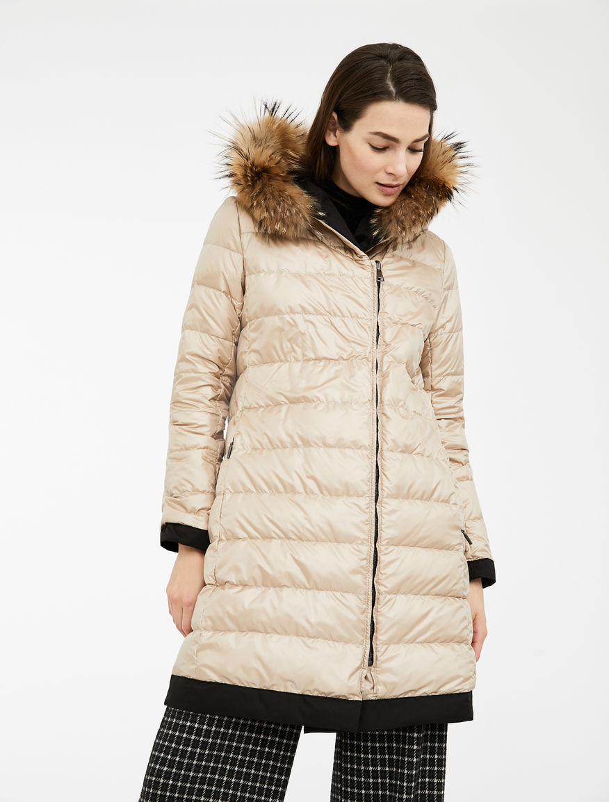 Reversible down jacket in water-repellent technical fabric Weekend Maxmara Reversible down jacket in water-repellent technical fabric Weekend Maxmara