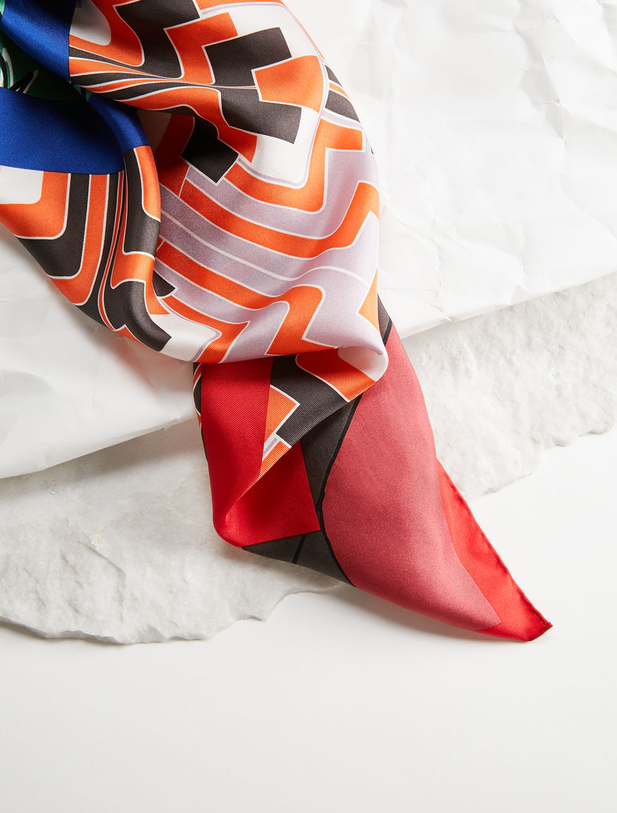Silk twill scarf Weekend Maxmara Silk twill scarf Weekend Maxmara