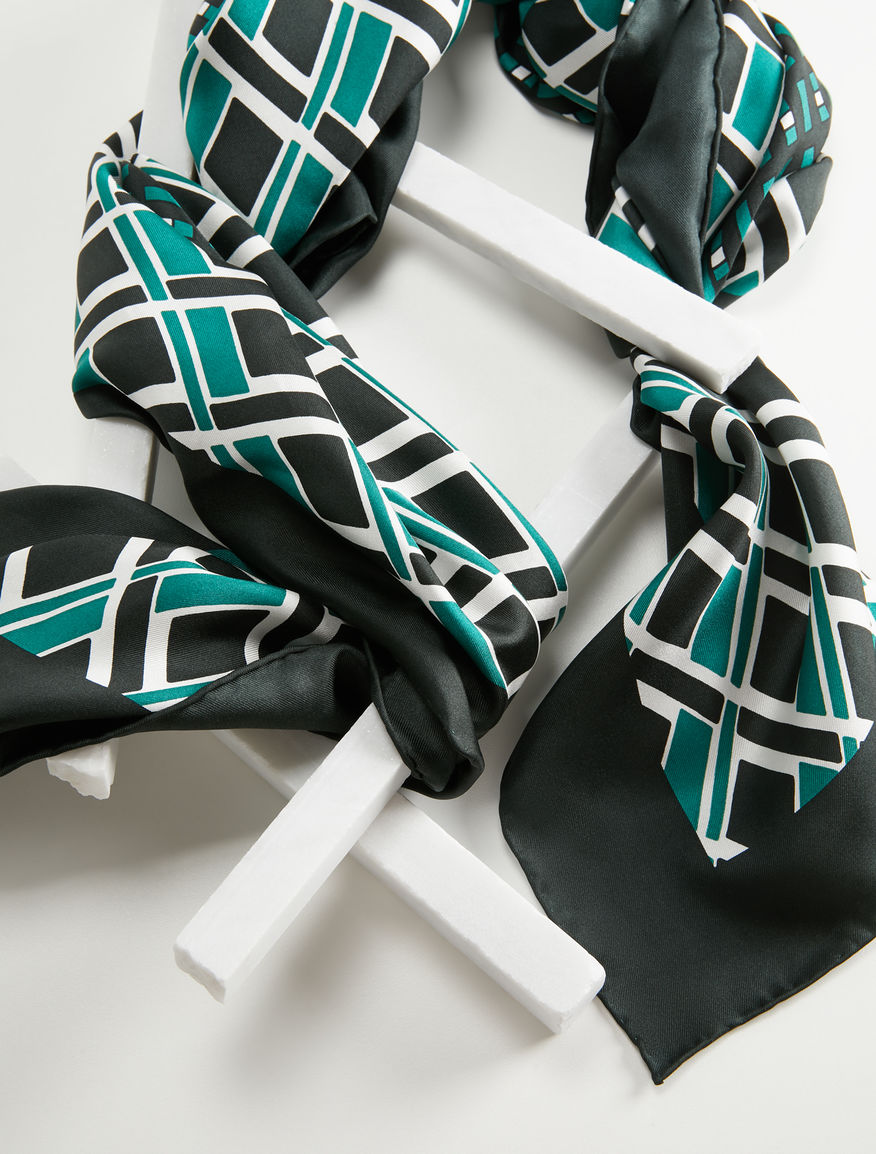 Silk twill scarf Weekend Maxmara Silk twill scarf Weekend Maxmara