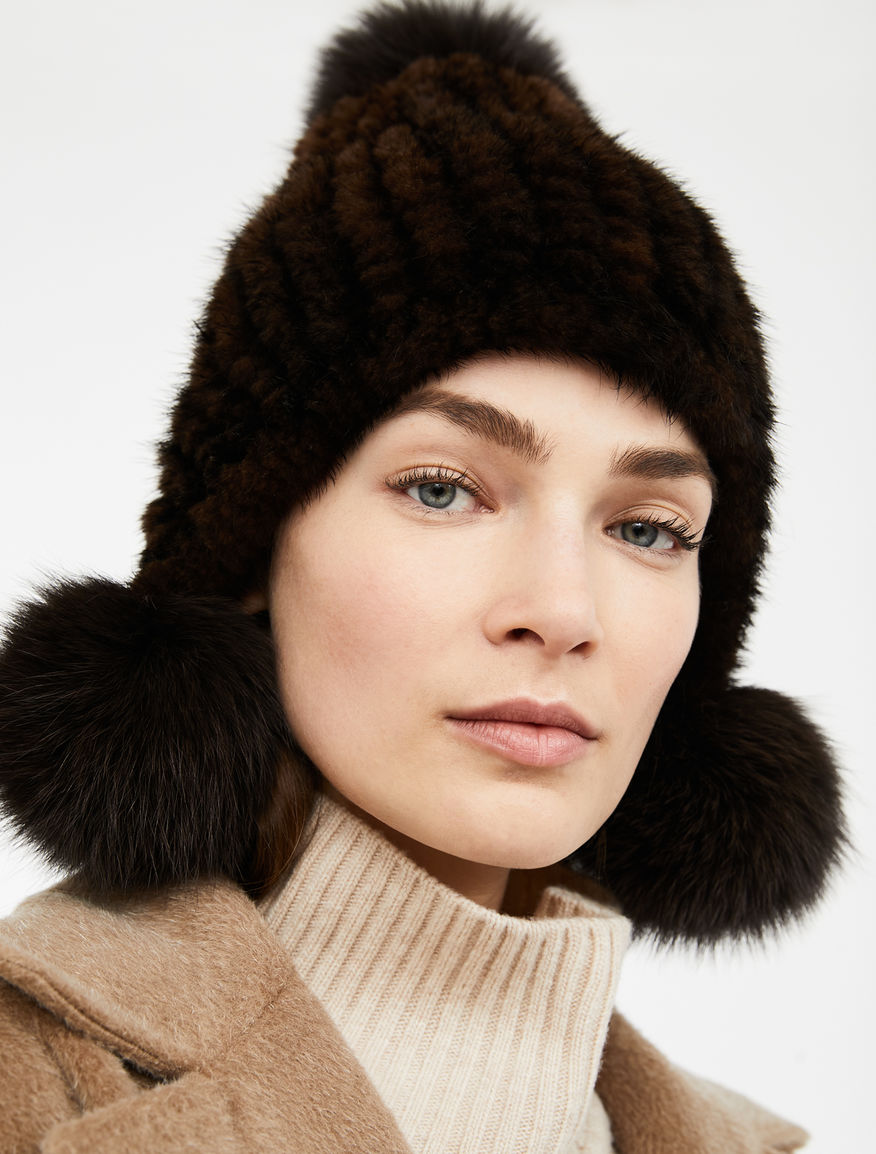 Cappello in visone e volpe Weekend Maxmara Cappello in visone e volpe Weekend Maxmara
