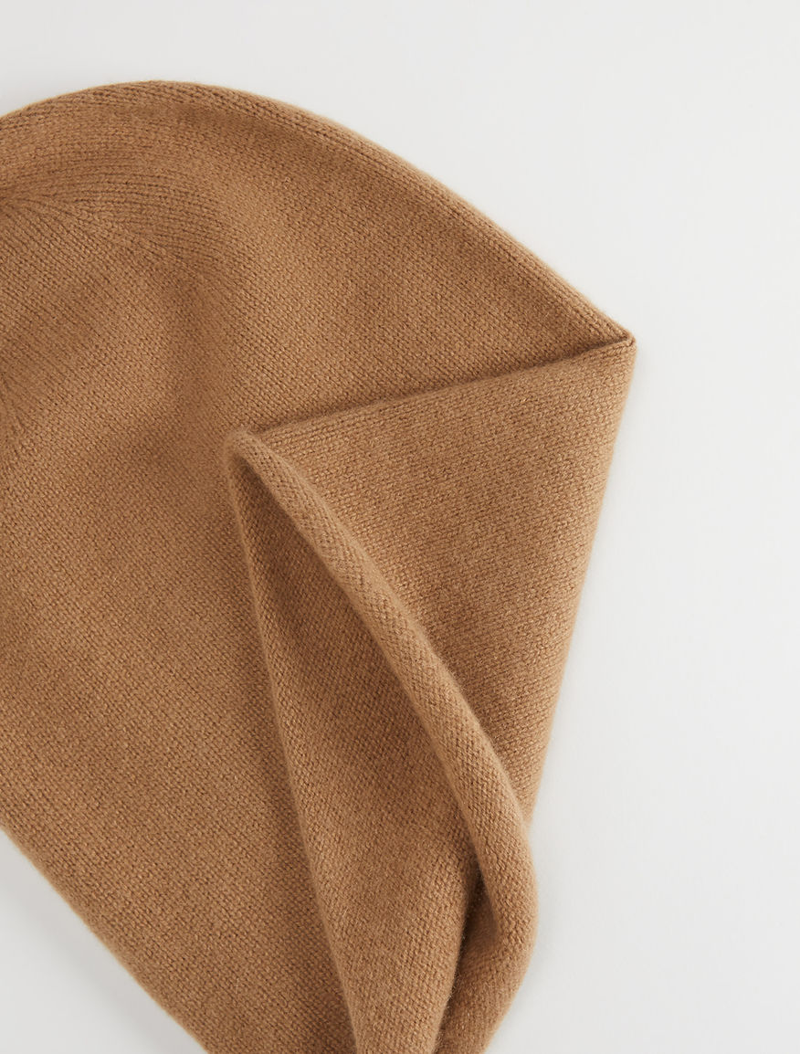 Cashmere hat Weekend Maxmara Cashmere hat Weekend Maxmara