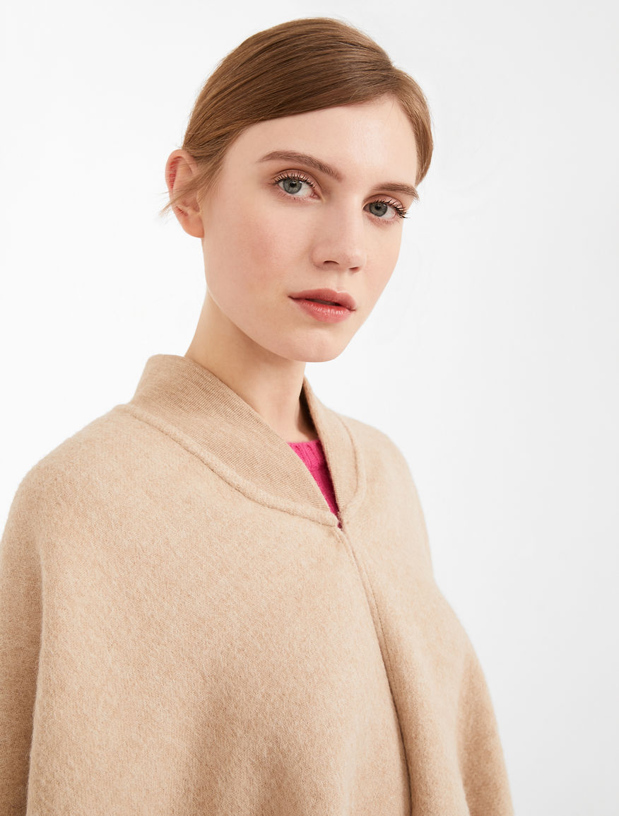 Alpaca cape Weekend Maxmara Alpaca cape Weekend Maxmara