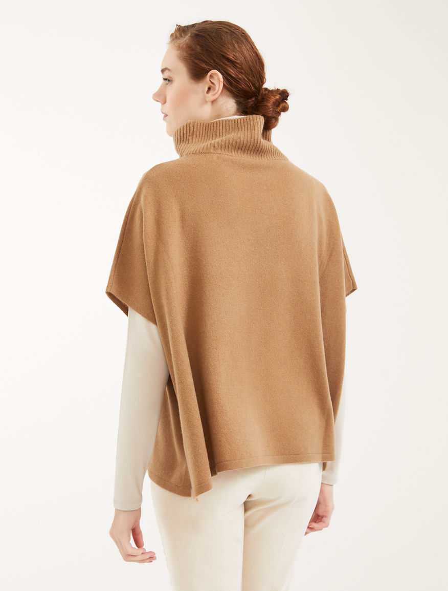 Cashmere blend poncho Weekend Maxmara Cashmere blend poncho Weekend Maxmara