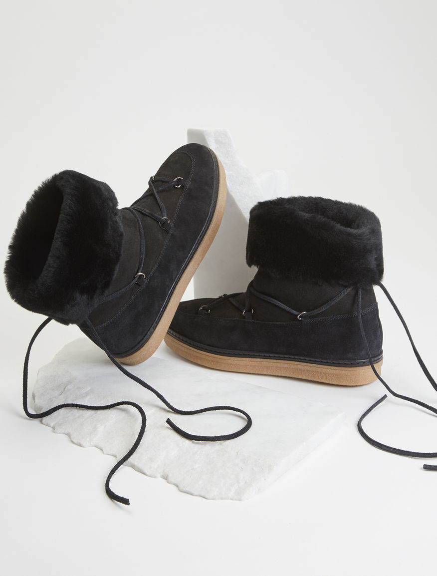 Flat sheepskin boot Weekend Maxmara Flat sheepskin boot Weekend Maxmara