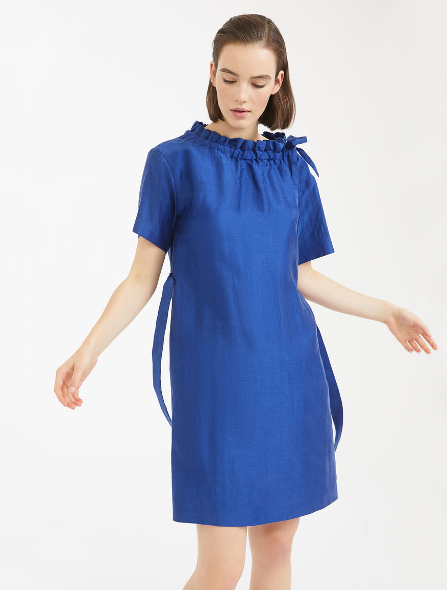 Dress in silk and linen satin Weekend Maxmara Dress in silk and linen satin Weekend Maxmara