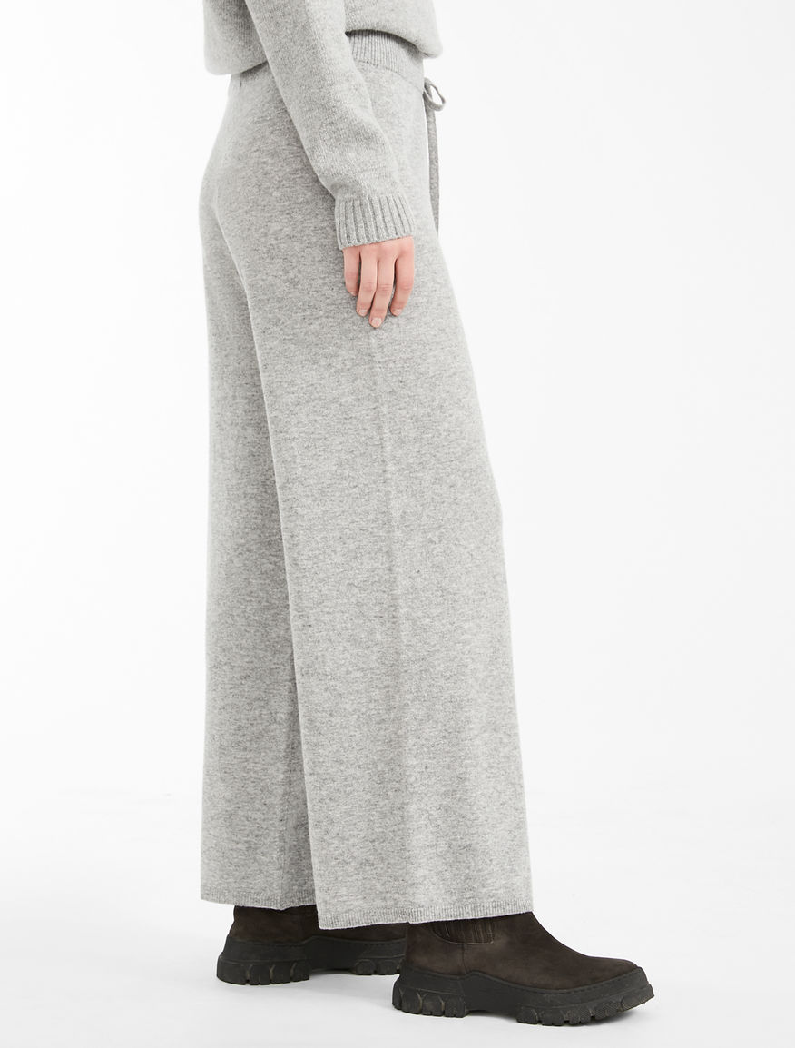 Wool yarn trousers Weekend Maxmara Wool yarn trousers Weekend Maxmara