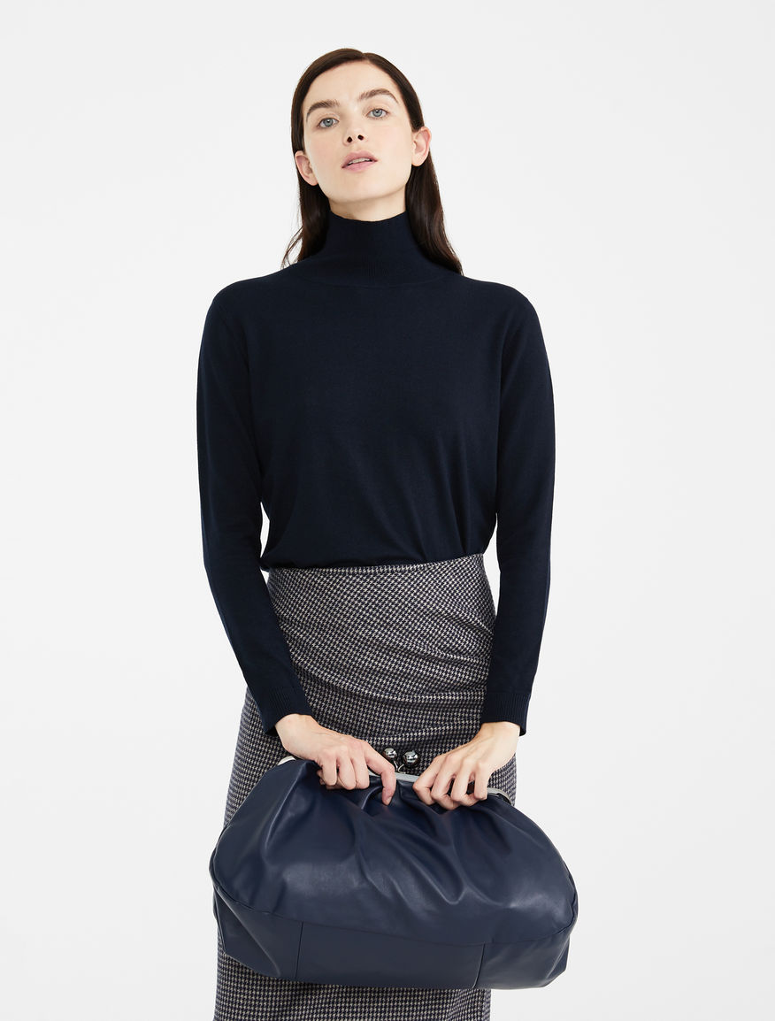Silk and wool yarn polo neck jumper Weekend Maxmara Silk and wool yarn polo neck jumper Weekend Maxmara