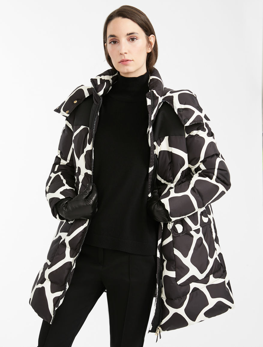 Silk and wool yarn polo neck jumper Weekend Maxmara Silk and wool yarn polo neck jumper Weekend Maxmara