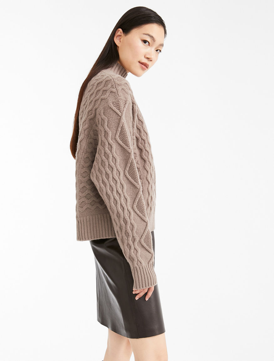 Wool yarn jumper Weekend Maxmara Wool yarn jumper Weekend Maxmara