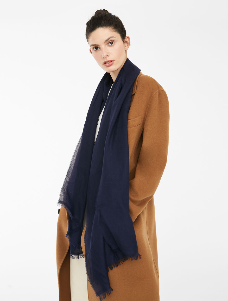 Cashmere stole Weekend Maxmara Cashmere stole Weekend Maxmara
