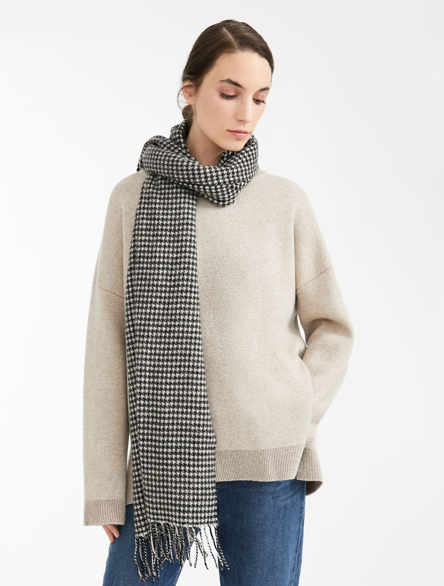 Wool blend stole Weekend Maxmara Wool blend stole Weekend Maxmara