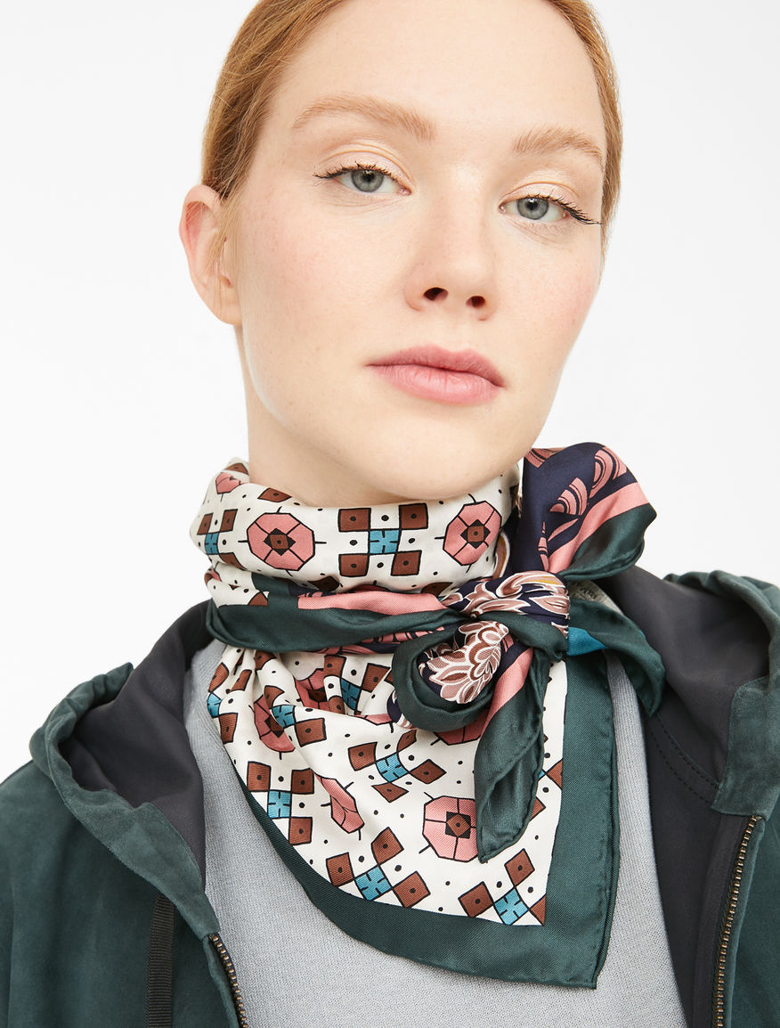Silk scarf Weekend Maxmara Silk scarf Weekend Maxmara
