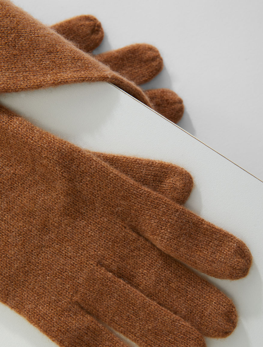 Cashmere gloves Weekend Maxmara Cashmere gloves Weekend Maxmara