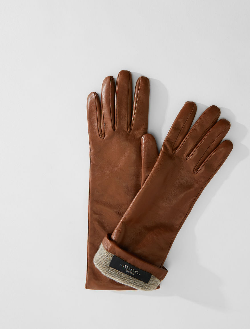 maroon leather gloves