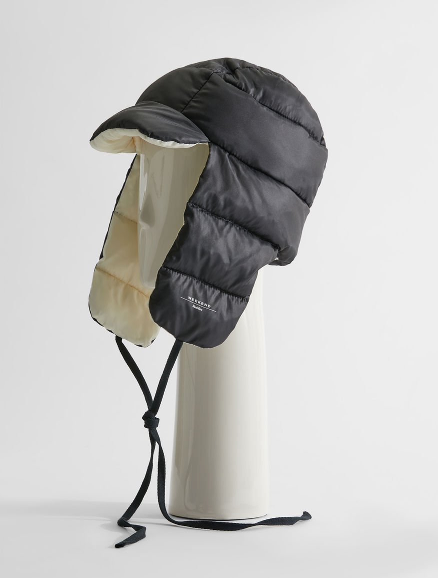 Cappello in raso tecnico Weekend Maxmara Cappello in raso tecnico Weekend Maxmara