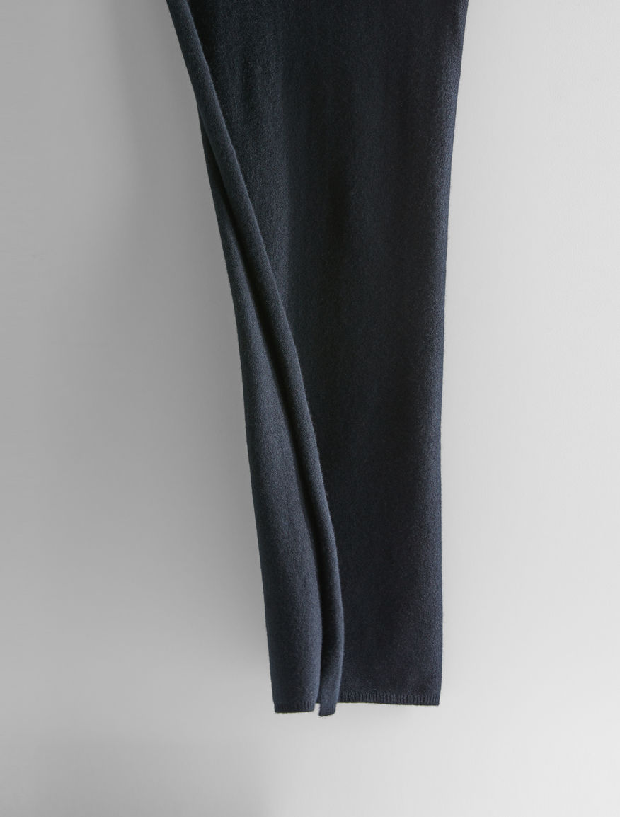 Cashmere scarf Weekend Maxmara Cashmere scarf Weekend Maxmara