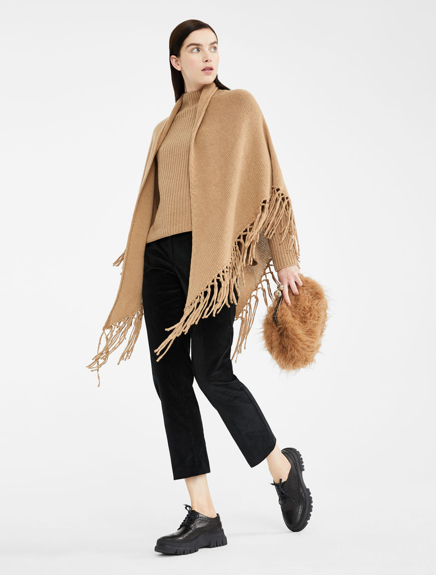 Wool scarf Weekend Maxmara Wool scarf Weekend Maxmara