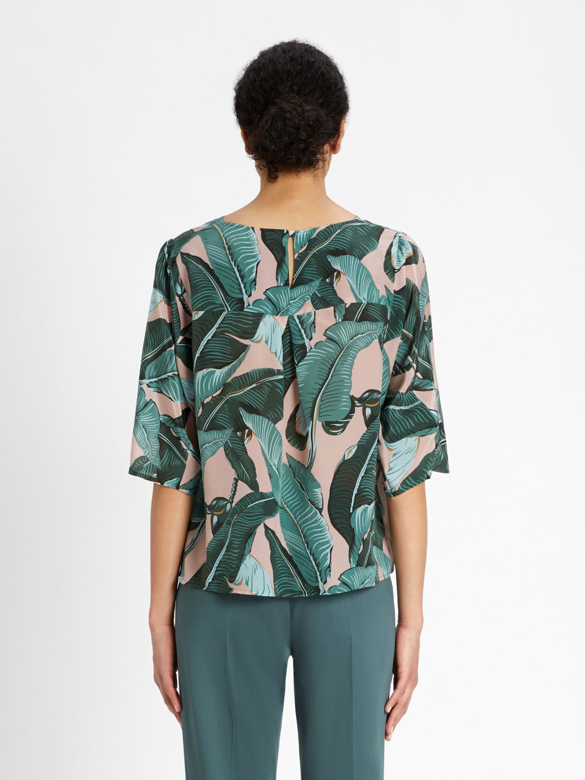 Silk crepe de chine blouse Weekend Maxmara Silk crepe de chine blouse Weekend Maxmara