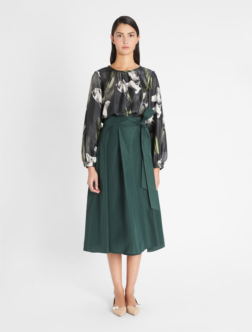 Blusa in twill di seta Weekend Maxmara Blusa in twill di seta Weekend Maxmara