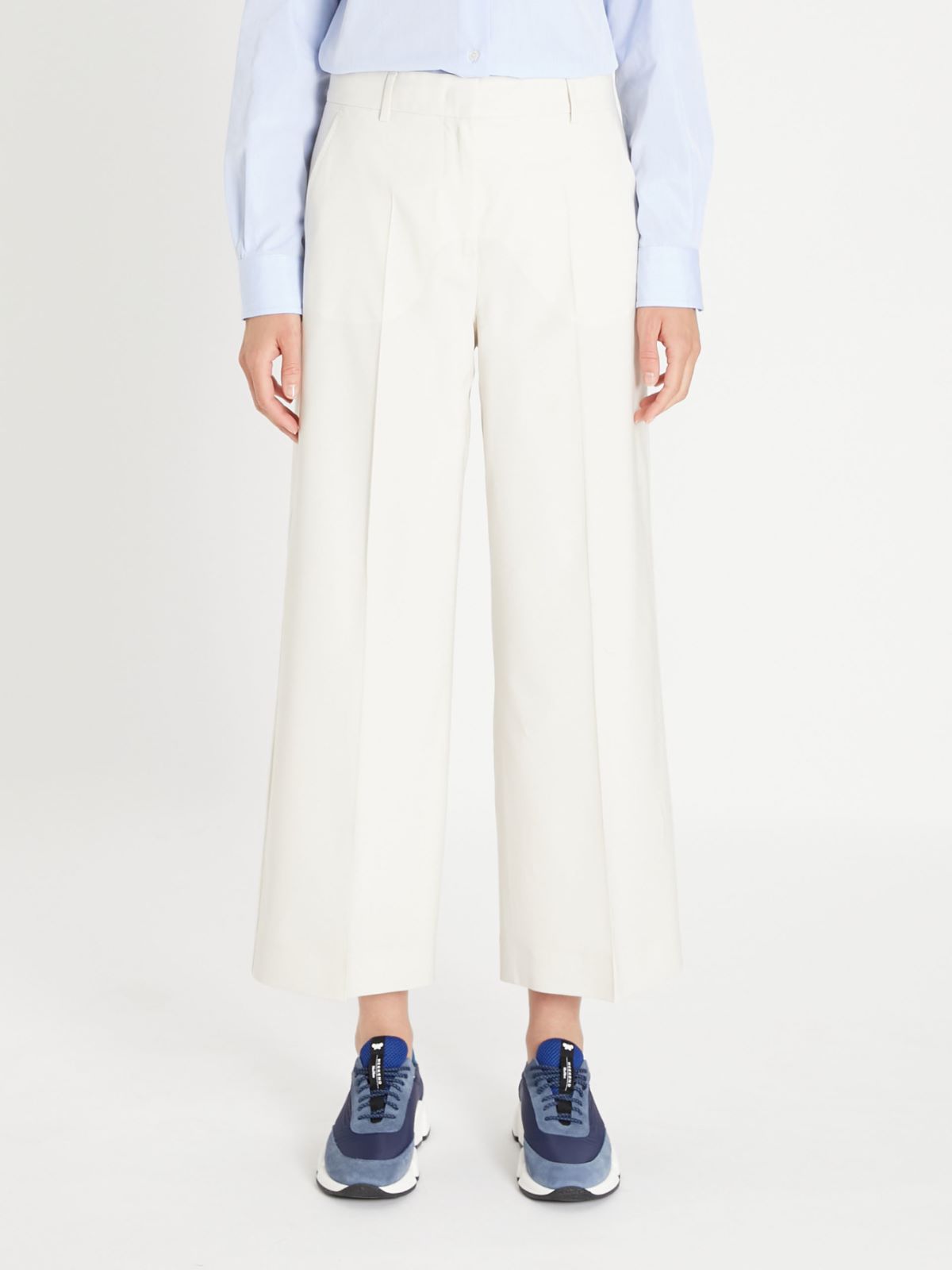 Woollen cloth trousers
Weekend Maxmara Woollen cloth trousers
Weekend Maxmara