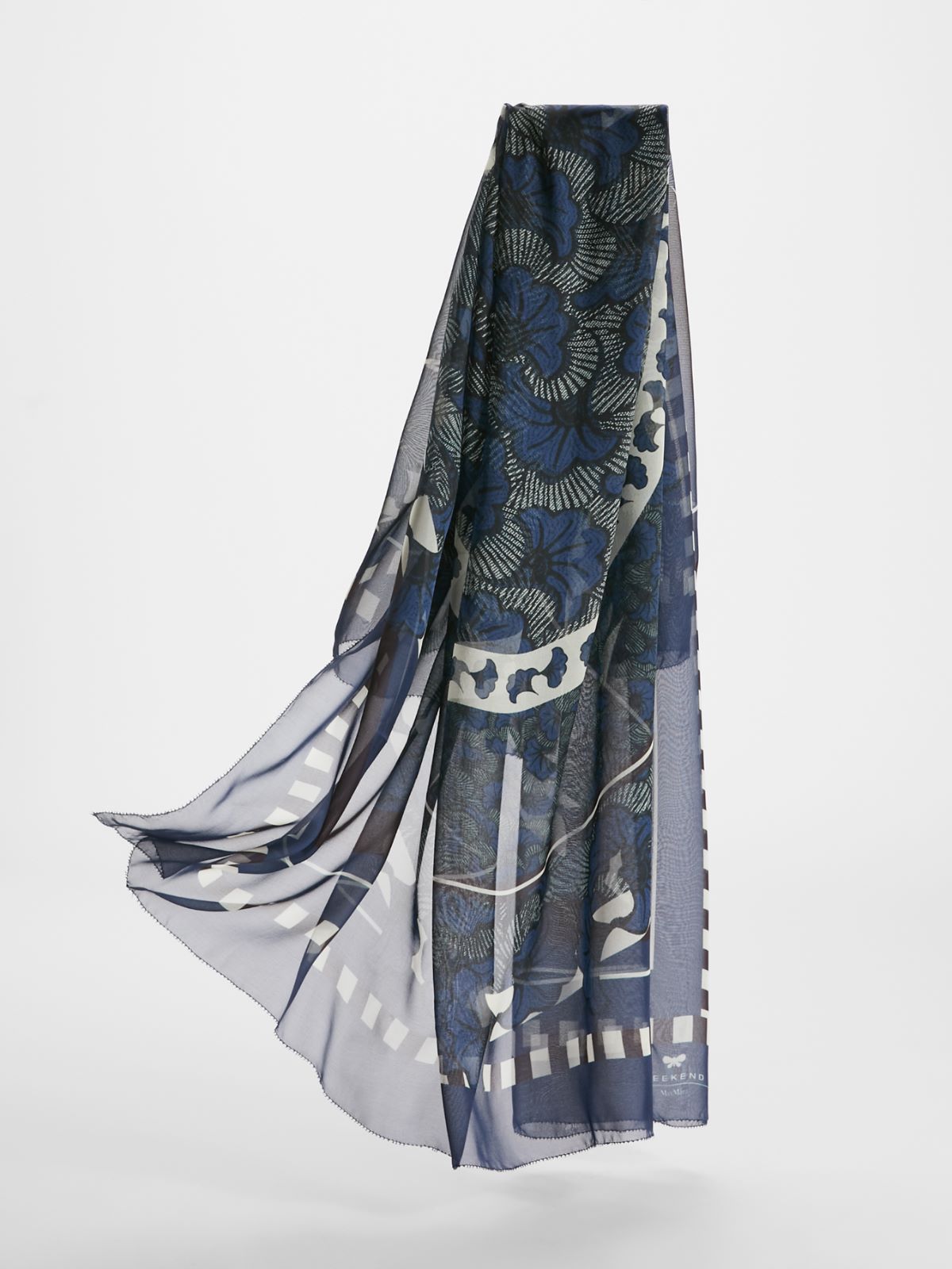 Silk chiffon shawl Weekend Maxmara Silk chiffon shawl Weekend Maxmara