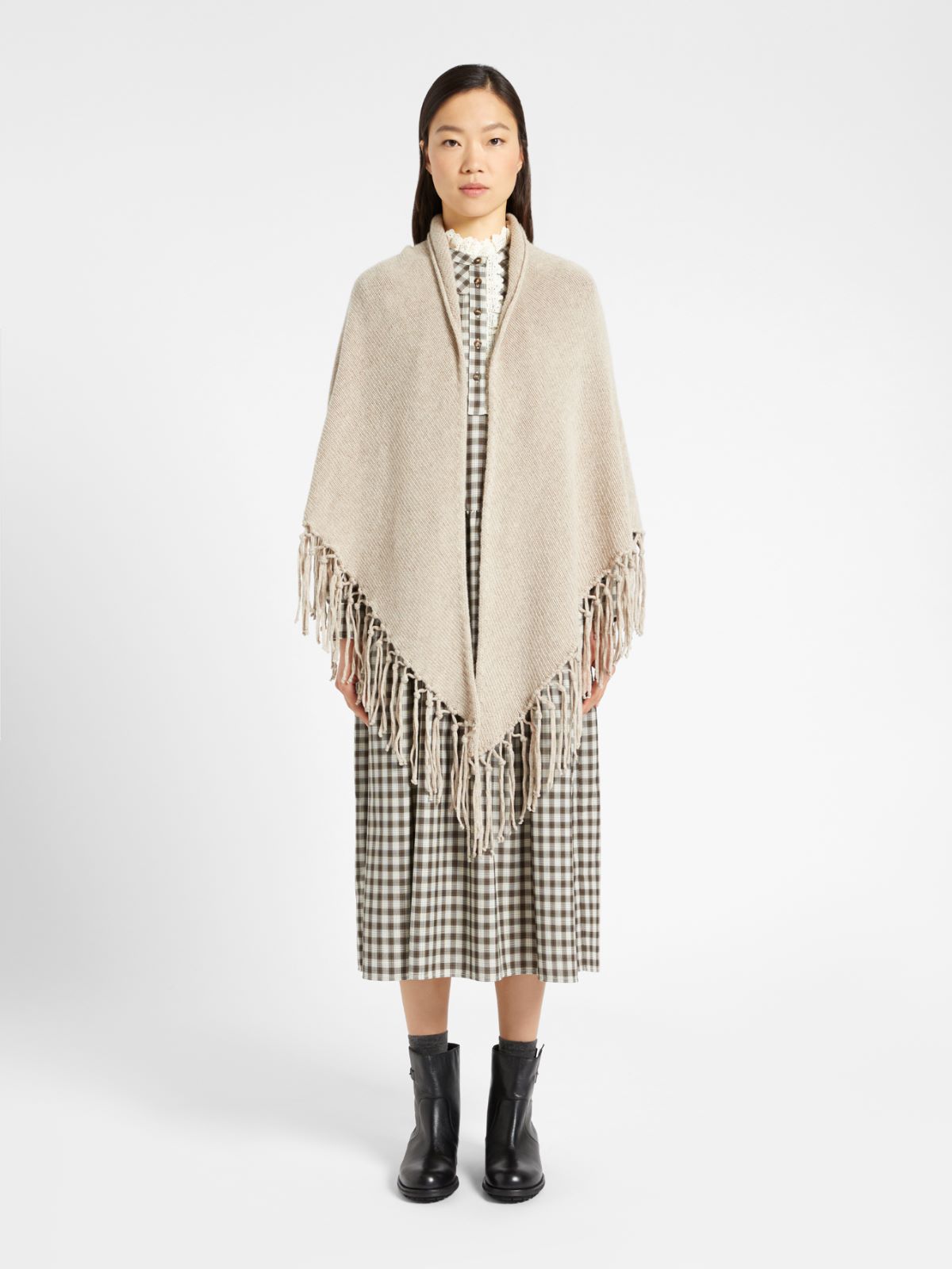 Wool triangular handkerchief Weekend Maxmara Wool triangular handkerchief Weekend Maxmara