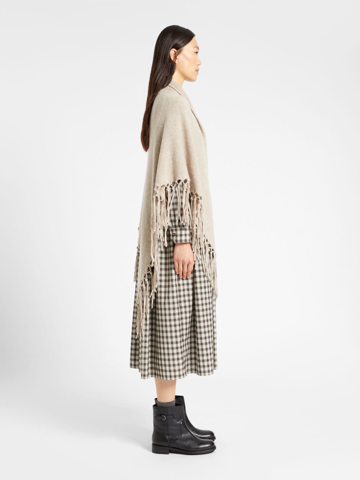 Wool triangular handkerchief Weekend Maxmara Wool triangular handkerchief Weekend Maxmara
