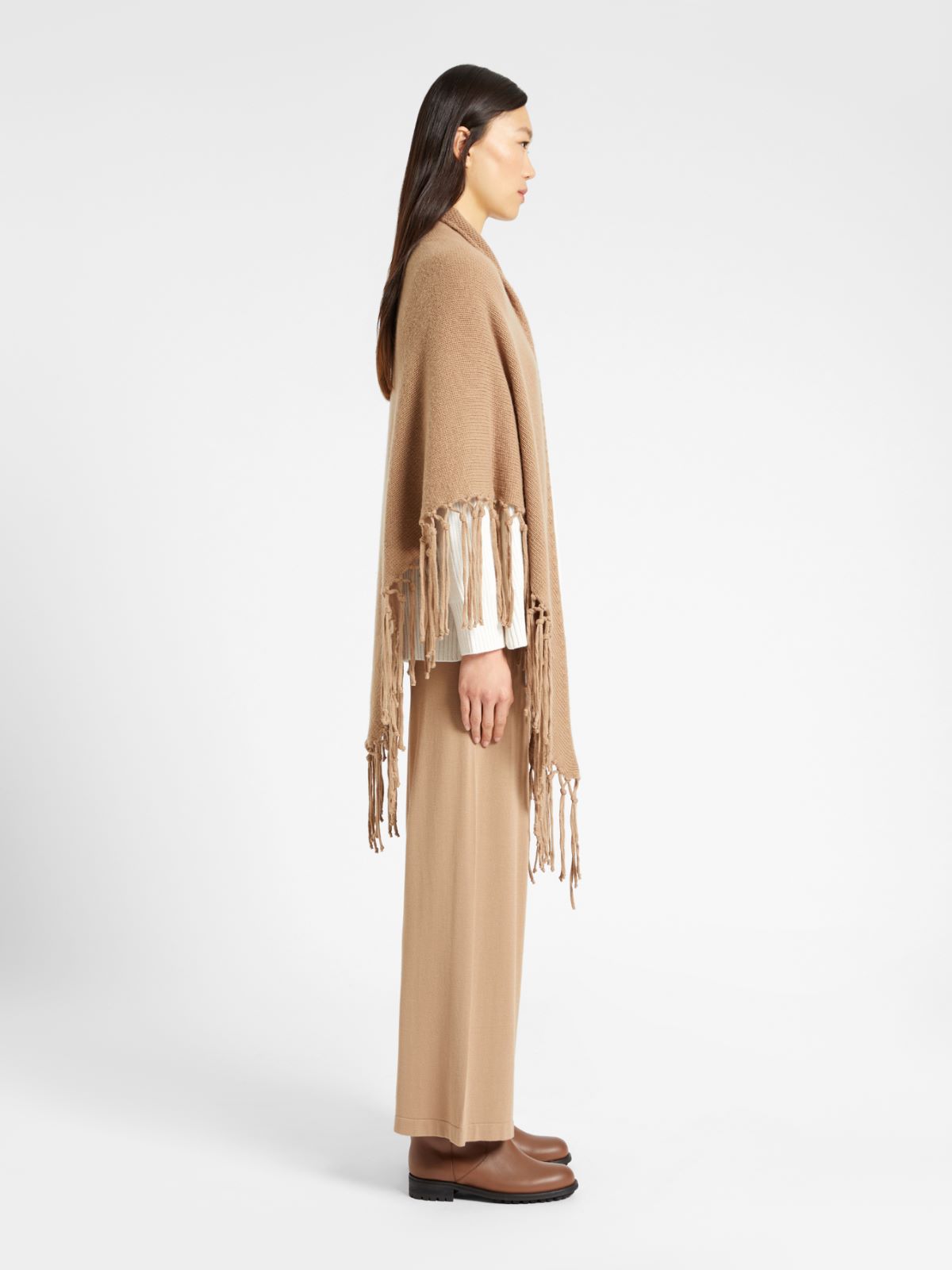 Wool triangular handkerchief Weekend Maxmara Wool triangular handkerchief Weekend Maxmara