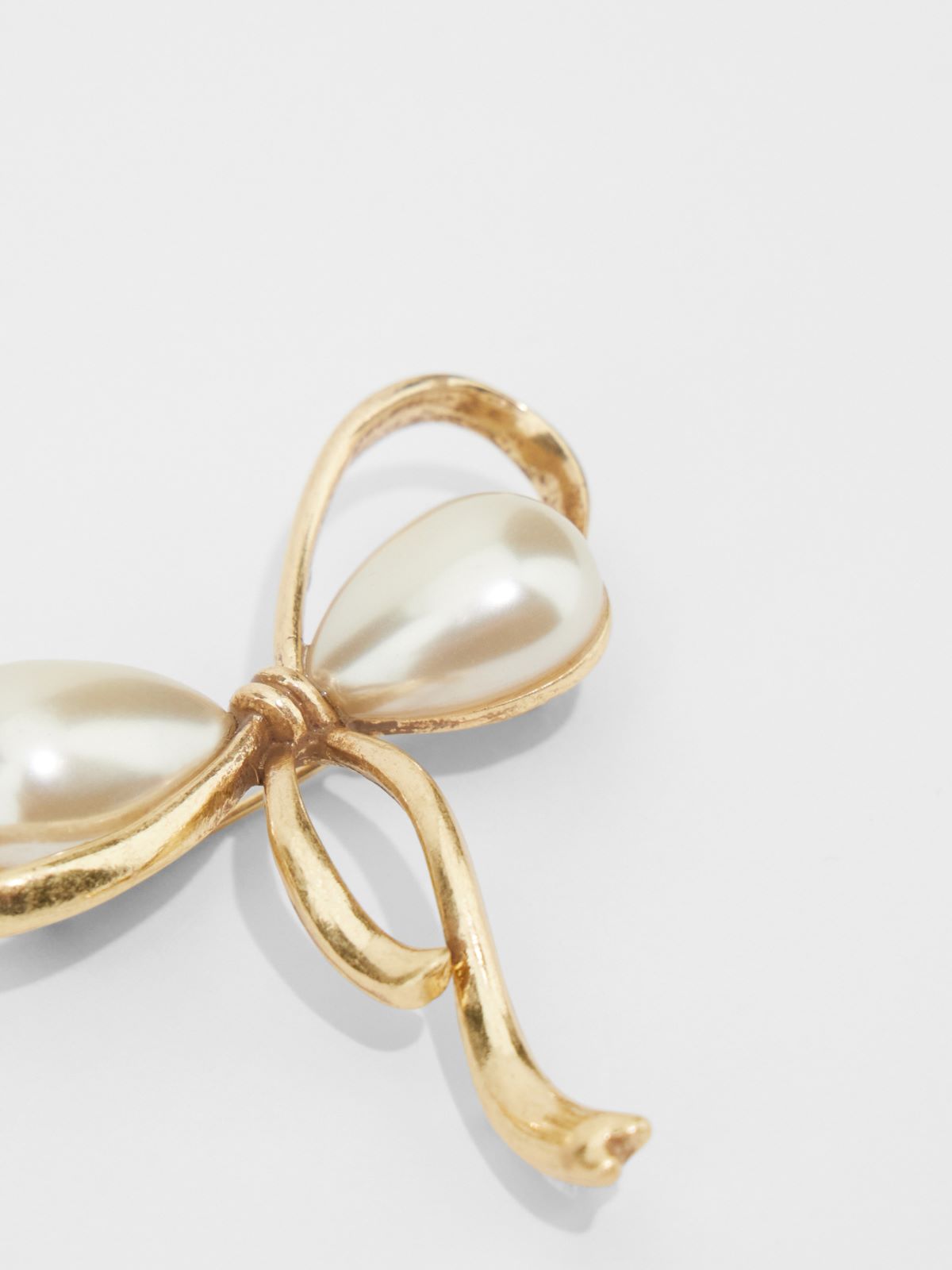 Beaded brooch Weekend Maxmara Beaded brooch Weekend Maxmara