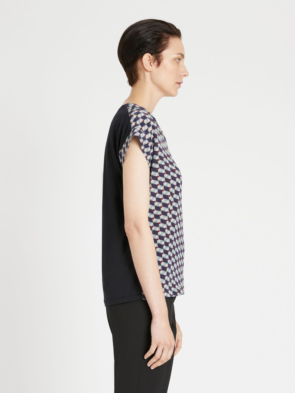 Silk crepe de chine T-shirt Weekend Maxmara Silk crepe de chine T-shirt Weekend Maxmara