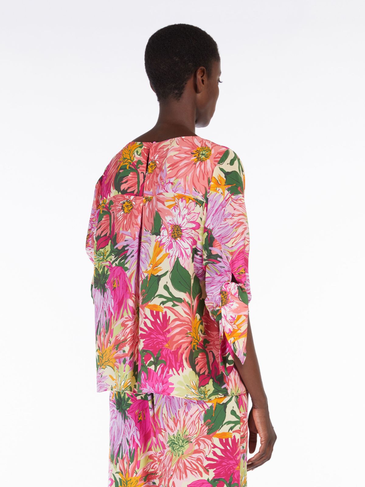 Silk crepe de chine blouse Weekend Maxmara Silk crepe de chine blouse Weekend Maxmara
