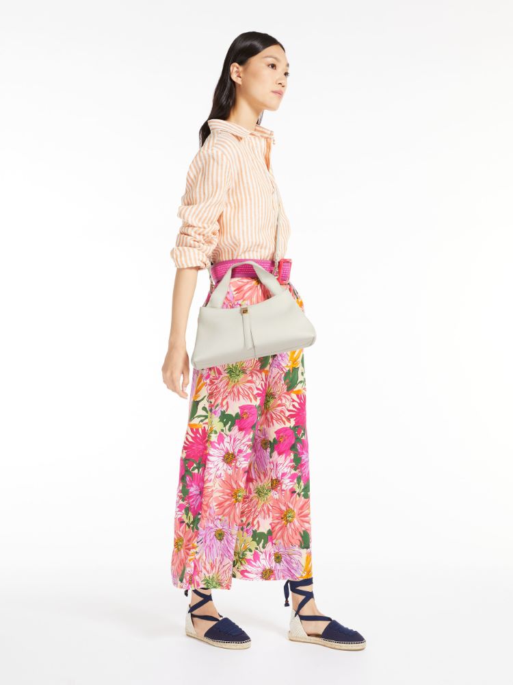 Leather baguette bag, ivory - Weekend Max Mara
