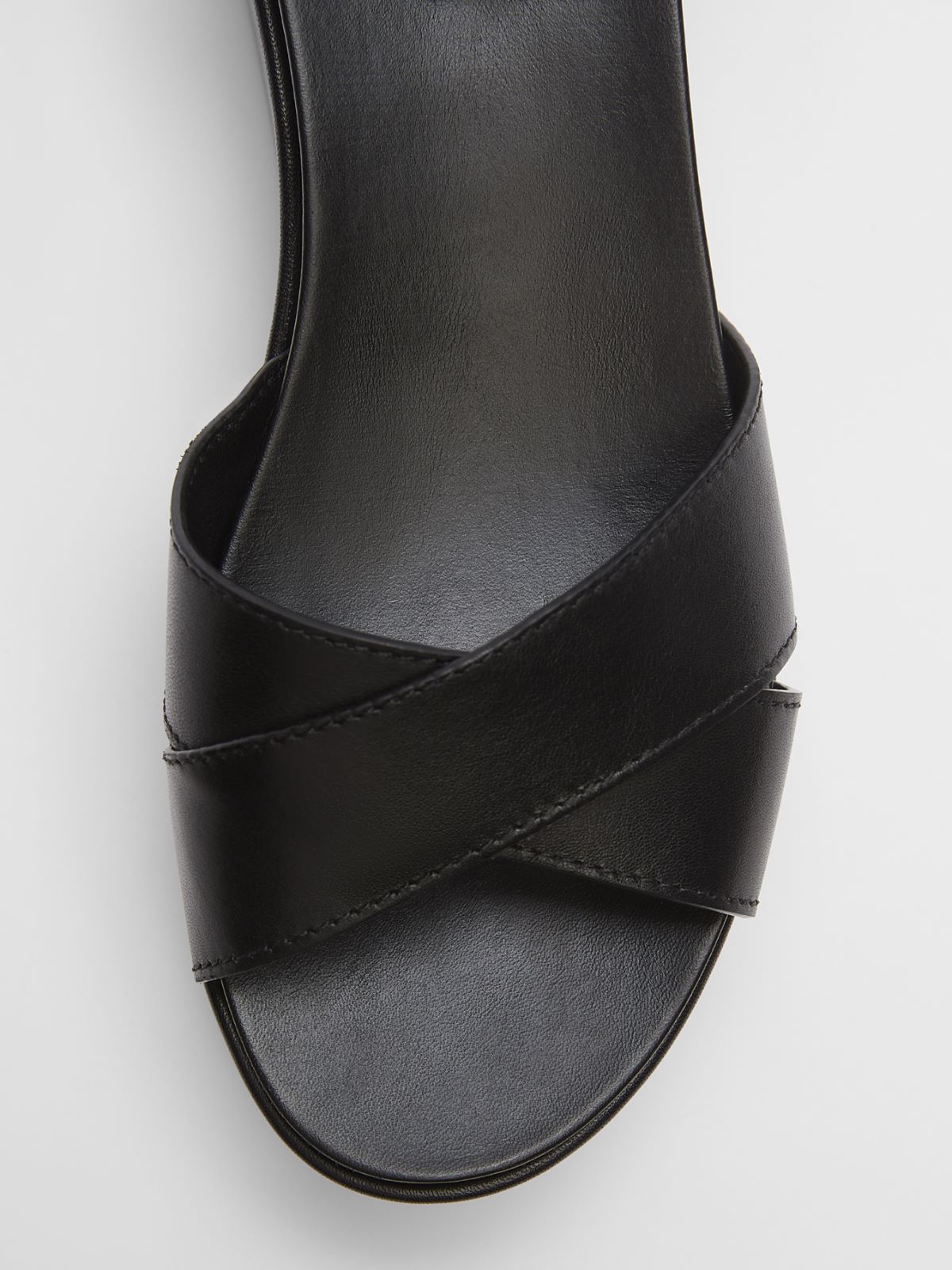 Leather sandals Weekend Maxmara Leather sandals Weekend Maxmara