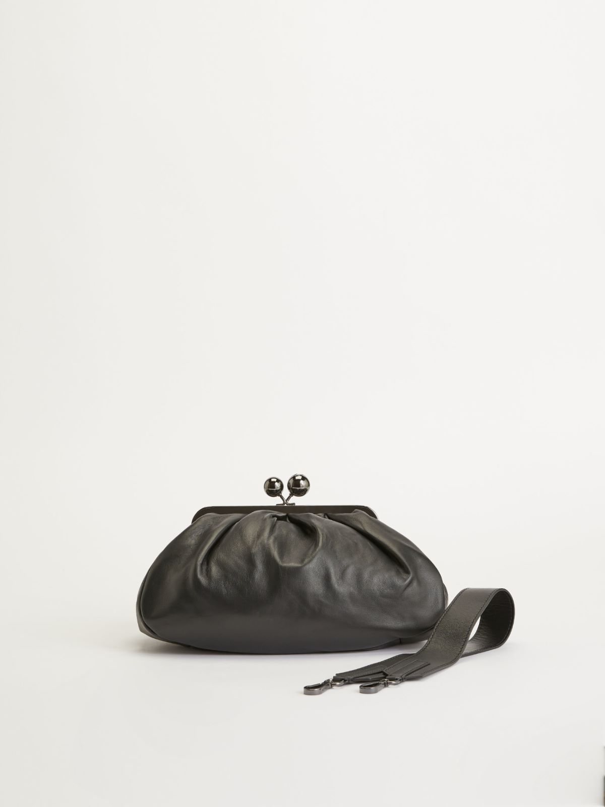 Medium leather Pasticcino Bag - BLACK - Weekend Max Mara - 3