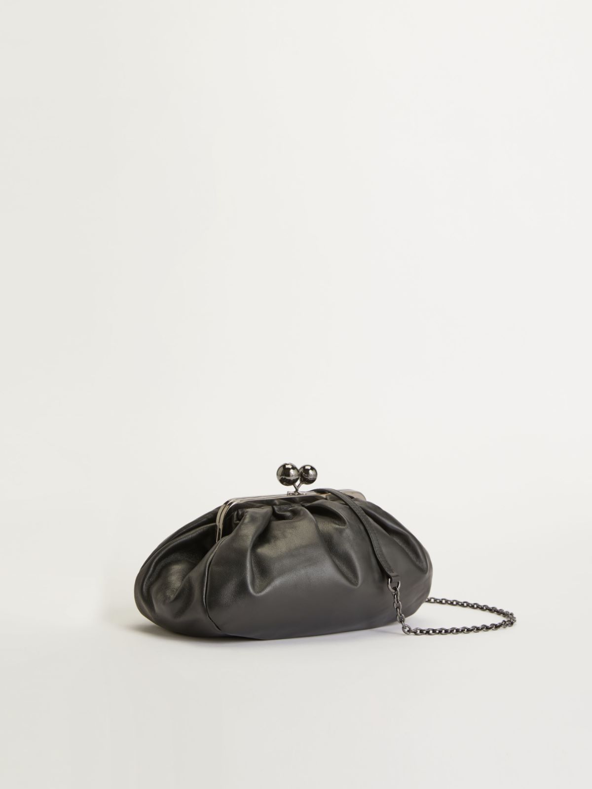 Medium leather Pasticcino Bag - BLACK - Weekend Max Mara - 4