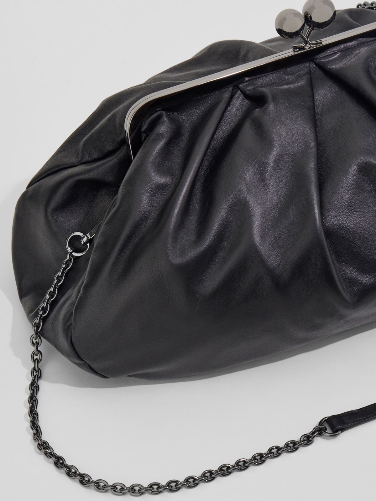 Large leather Pasticcino Bag  - BLACK - Weekend Max Mara - 5