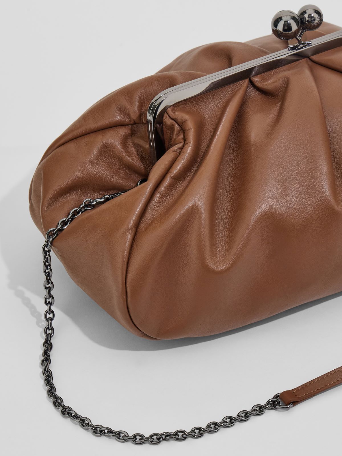 Large leather Pasticcino Bag  - TOBACCO - Weekend Max Mara - 5