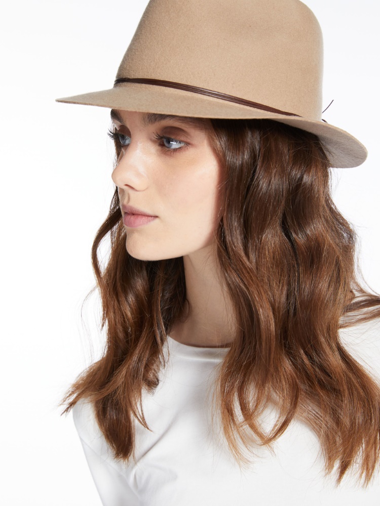 ELLISSE_crosselling_img <p>Wool felt hat</p> - BEIGE - Weekend Max Mara